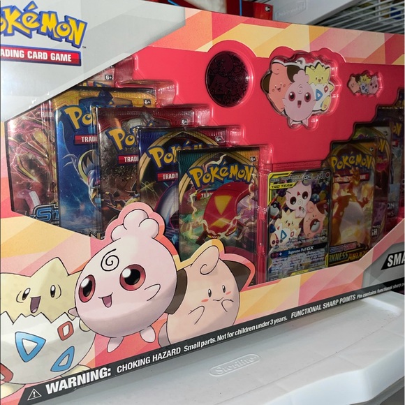 Pokémon Mystery Box! - Picture 5 of 12